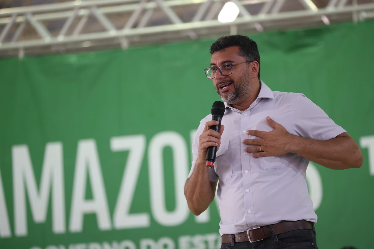 No momento, você está visualizando Governador Wilson Lima inicia entrega de novos cartões do Auxílio Estadual em municípios do Alto Solimões