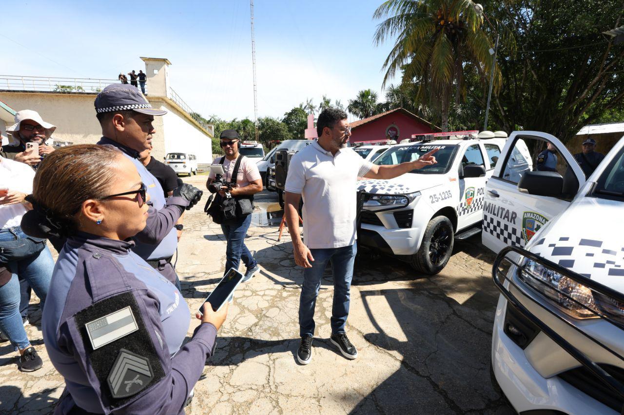 No momento, você está visualizando Governador Wilson Lima entrega sete novas viaturas e reforça a segurança em Tabatinga