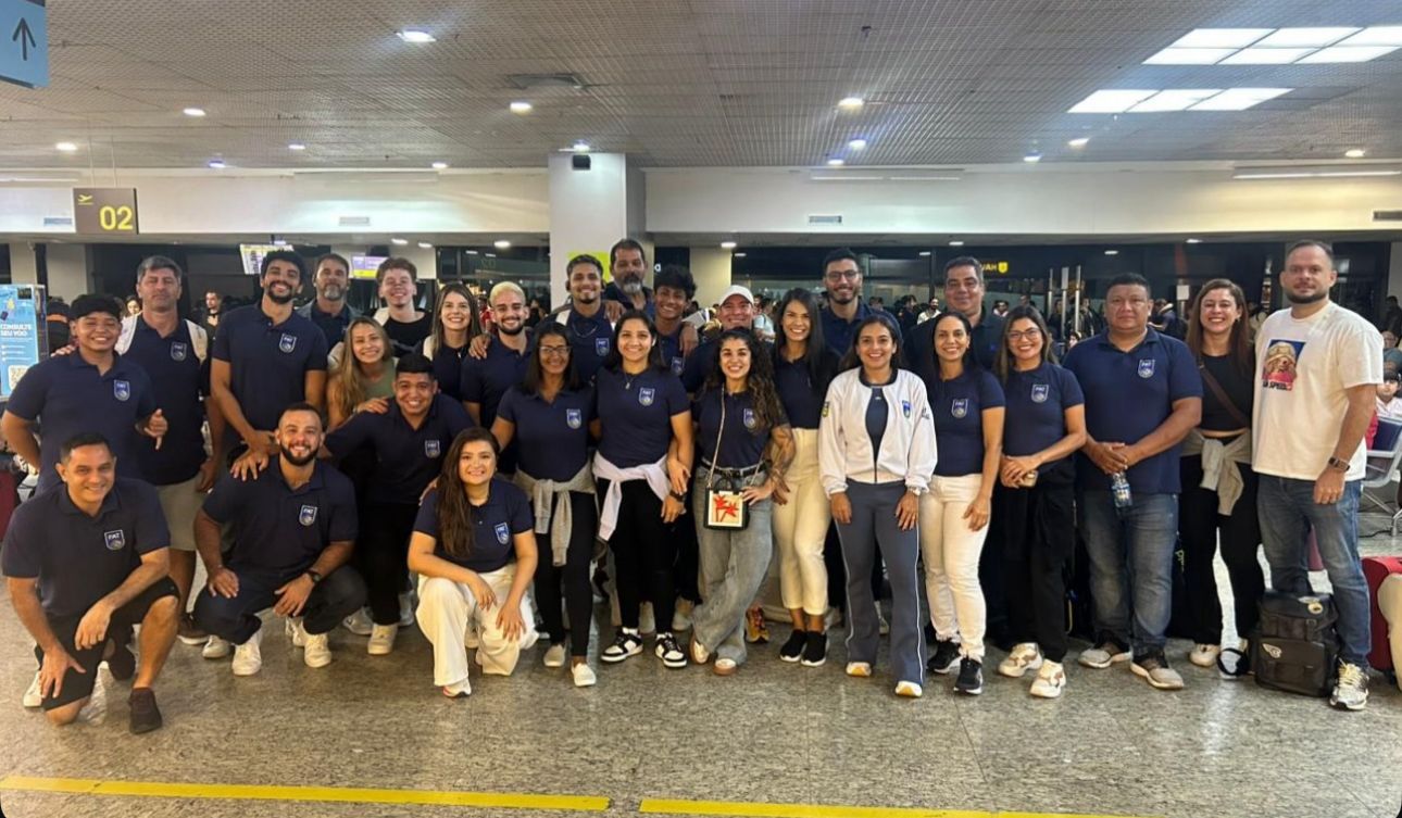 No momento, você está visualizando Seleção amazonense embarca para a 10ª Copa das Federações de Beach Tennis em Fortaleza com estrutura inédita e ampliada