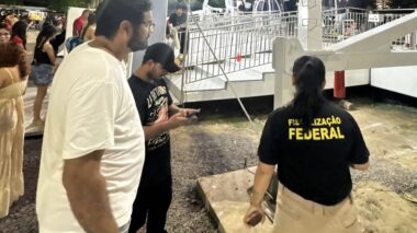 Crea-AM fiscaliza roda-gigante da Ponta Negra e atesta regularidade da documentação técnica da estrutura