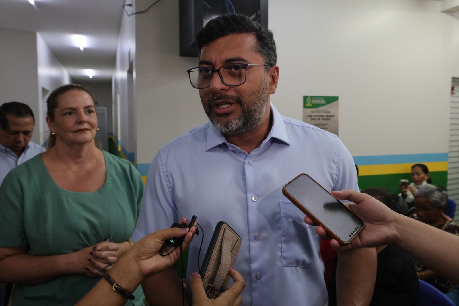 No momento, você está visualizando Governador Wilson Lima vistoria mutirão de cirurgias de catarata do Opera+ Amazonas em Iranduba