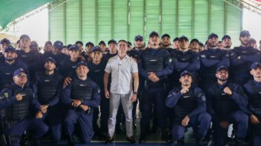 Prefeito David Almeida apresenta 127 novos guardas municipais e lança operação ‘Boas Festas’ em reforço histórico à segurança pública