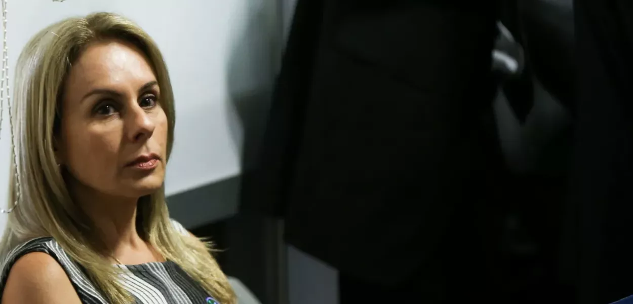 No momento, você está visualizando Miriam Leitão diz que contrato de Viviane Barci de Moraes com Master jamais poderia ter sido assinado