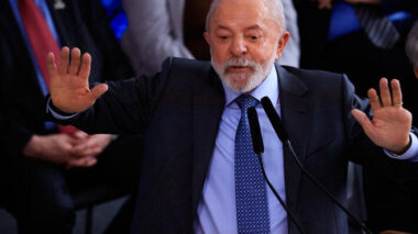 Lula: Não tem mais sentido, com avanços tecnológicos, manter a jornada de trabalho 6×1