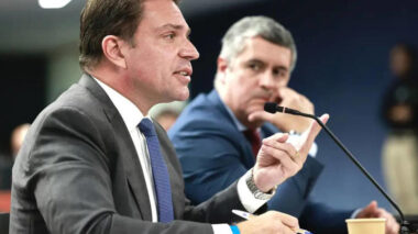 Moraes formaliza pedido de extradição de Alexandre Ramagem