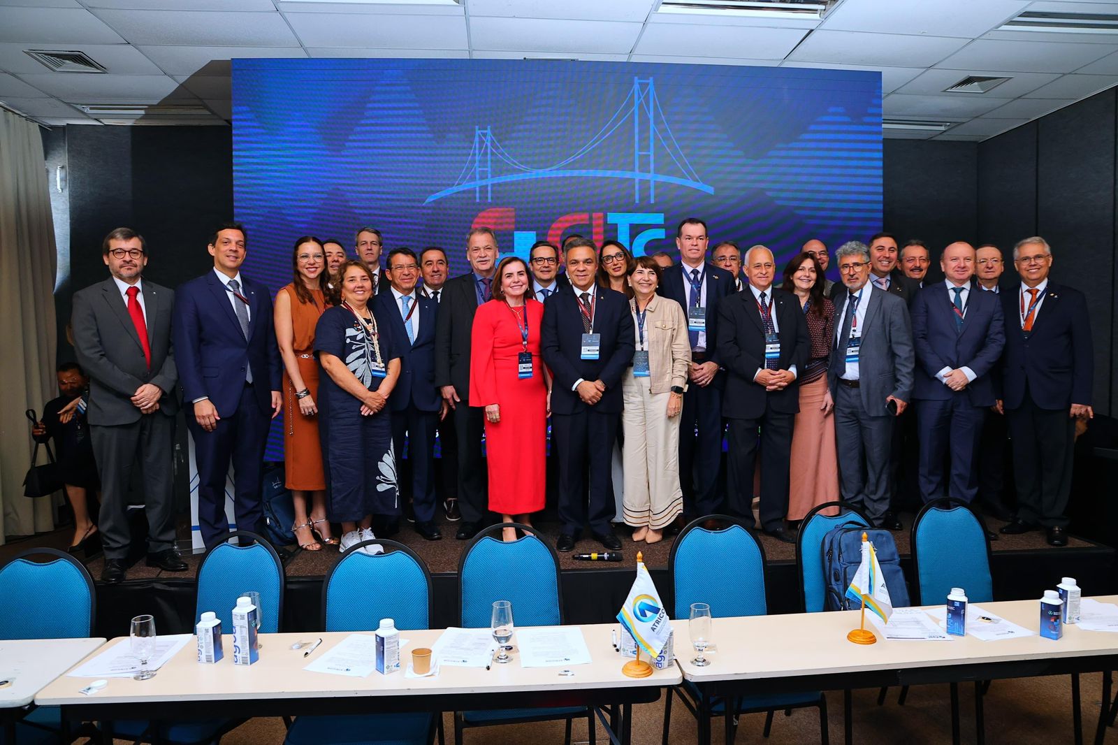 No momento, você está visualizando Presidente do TCE-AM é eleita para diretoria de Relações Internacionais da Atricon durante IV CITC