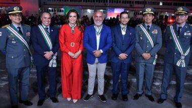 Cabo Maciel recebe Grã-Cruz da Ordem do Mérito da Polícia Militar do Amazonas