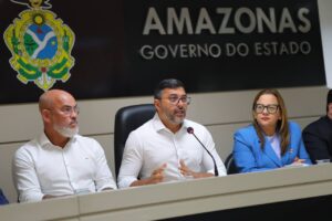 Leia mais sobre o artigo Governador Wilson Lima anuncia pagamento do Fundeb para 32 mil servidores da rede estadual de Educação