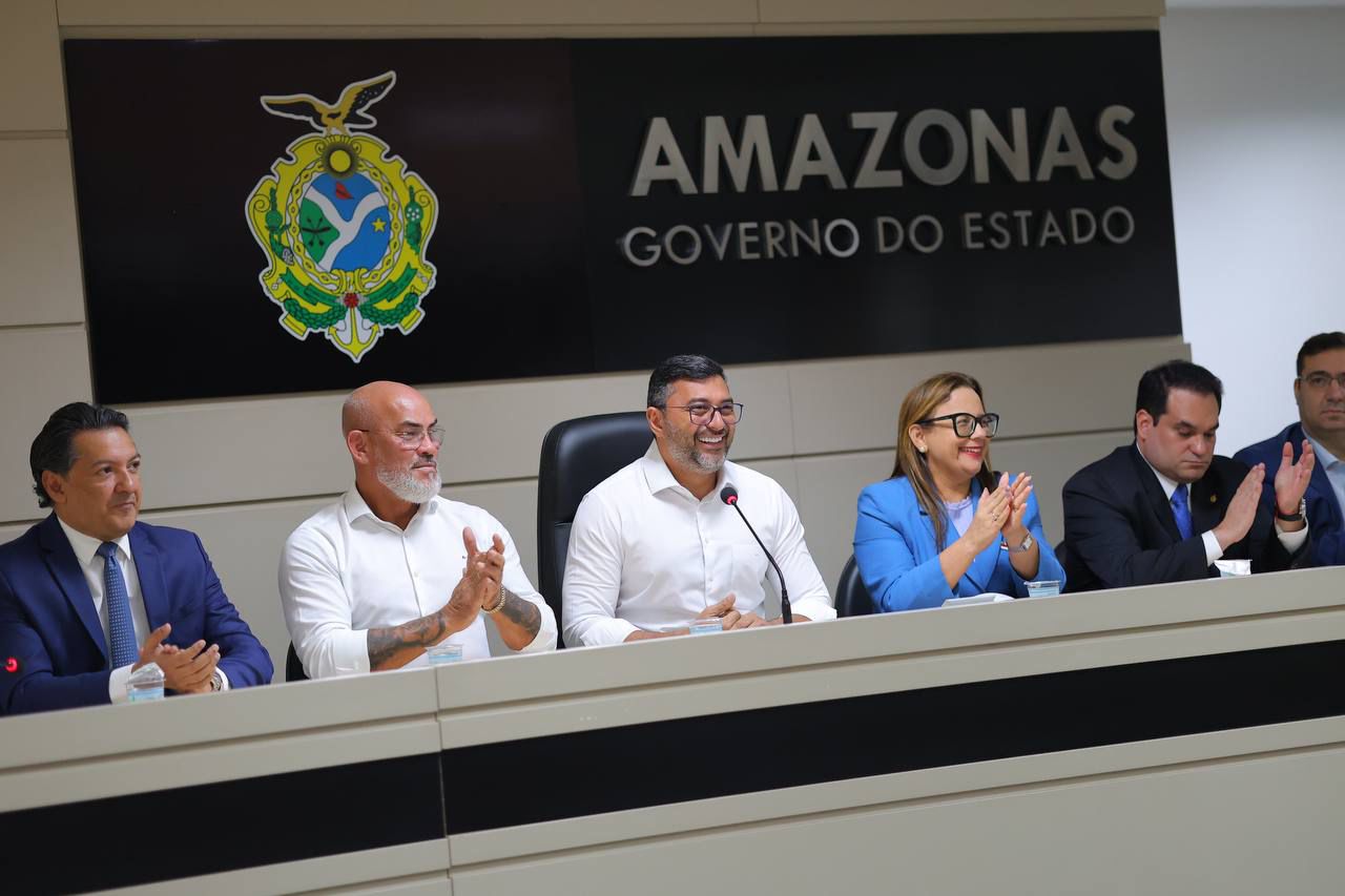 No momento, você está visualizando Vitória histórica para os servidores da Educação do Amazonas