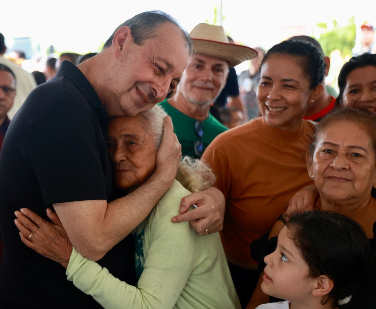 No momento, você está visualizando Omar Aziz lidera disputa para governo do Amazonas, aponta nova pesquisa Census