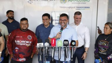 Governador Wilson Lima entrega primeiro Pit Stop do Motociclista Legal em Manaus