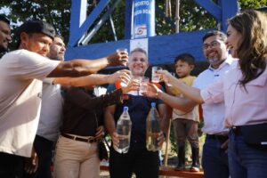 Leia mais sobre o artigo Governador Wilson Lima entrega nova unidade do Água Boa em comunidade ribeirinha de Manacapuru