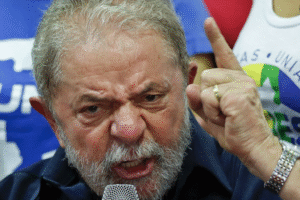 Leia mais sobre o artigo Lula paga geral para ministros: “Dá a impressão de que vocês não são governo”