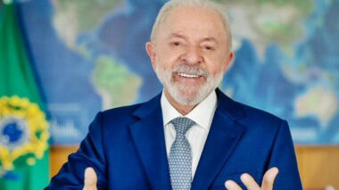 Lula convoca petistas para ocupar as ruas e a Praça dos Três Poderes no dia 08 de janeiro