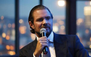 Leia mais sobre o artigo Família de Vorcaro soma mais de R$ 8 milhões em débitos com a União