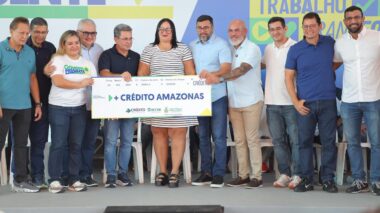 Governador Wilson Lima acompanha 31ª edição do Governo Presente no sábado de Carnaval com serviços de cidadania, saúde e bem-estar