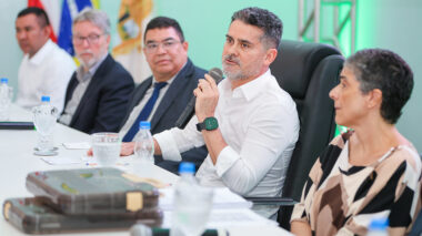 Prefeito David Almeida conduz audiência pública e coloca Manaus na vanguarda do saneamento básico no Brasil