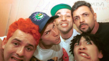 Irmã de Dinho explica motivo real da exumação dos corpos dos Mamonas Assassinas