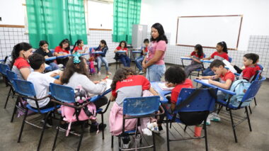 Mais de 242 mil estudantes iniciam o ano letivo 2026 nas escolas das zonas urbana e rodoviária da Prefeitura de Manaus