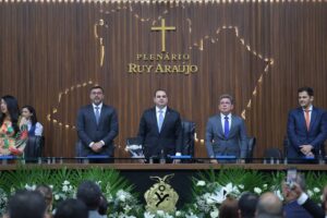 Leia mais sobre o artigo Governador Wilson Lima destaca trabalho em conjunto com vice-governador Tadeu de Souza para avanço na saúde no interior