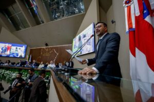 Leia mais sobre o artigo “Tudo o que fizemos teve como único protagonista o povo do Amazonas”, destaca governador Wilson Lima durante leitura da Mensagem Governamental na Aleam