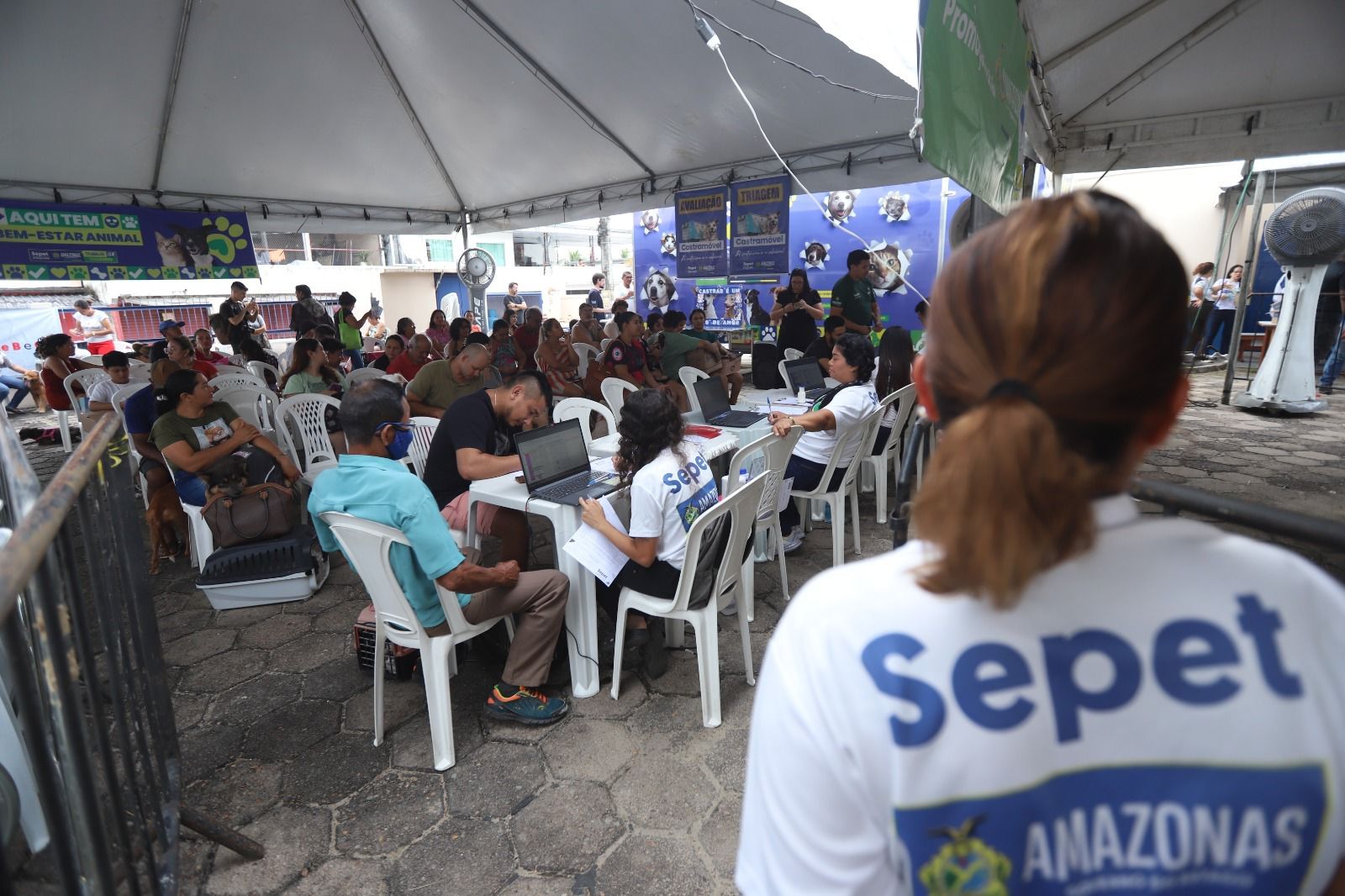 No momento, você está visualizando Governo do Amazonas leva 31ª edição do Governo Presente para o Tarumã, com oferta de serviços gratuitos à população