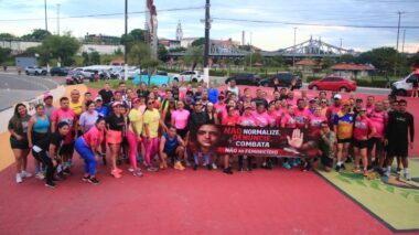 Esporte na Periferia reúne mais de 200 pessoas em ato contra o feminicídio em Manaus