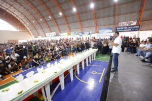 Leia mais sobre o artigo Em Rio Preto da Eva, governador Wilson Lima entrega obra de contenção e vistoria reforma do hospital no aniversário de 44 anos do município