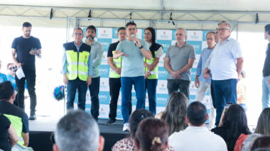 Prefeito David Almeida consolida transformação no transporte coletivo, entrega novos ônibus e leva frota renovada a 519 veículos em Manaus