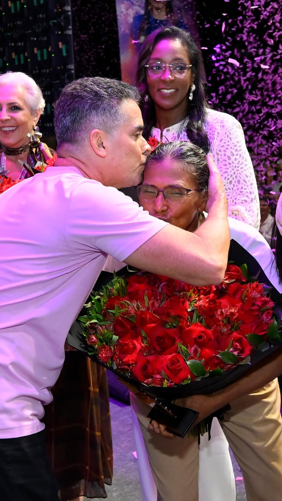 No momento, você está visualizando “Mulheres que Inspiram”: apoio feminino marca grande encontro com David Almeida em Manaus