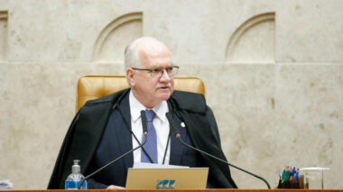 Fachin critica uso da Constituição como “cardápio de argumentos”