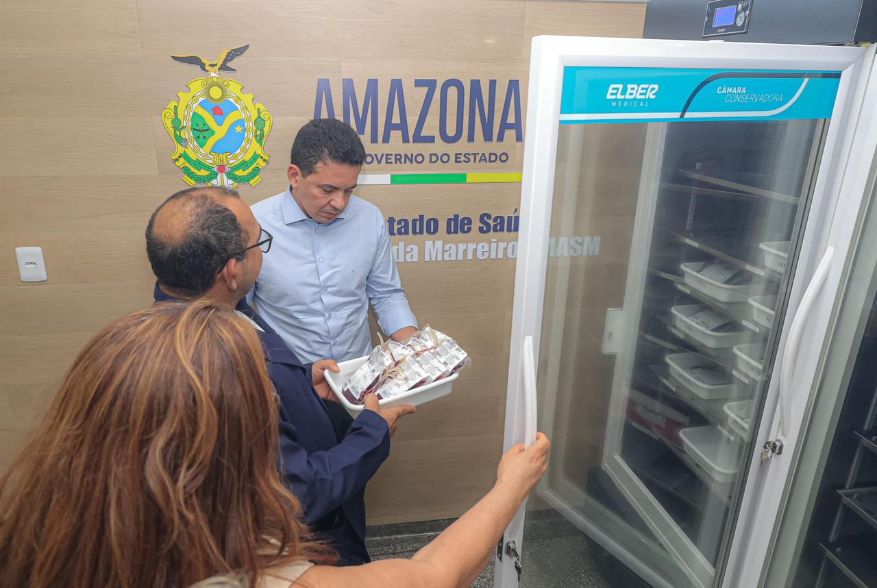 No momento, você está visualizando Delegado Péricles entrega R$ 530 mil em emendas para modernizar e fortalecer a Maternidade Azilda Marreiro