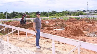 Prefeito David Almeida assina projeto de lei para criação da fundação do autismo com capacidade para 10 mil atendimentos e estrutura modelo no Norte