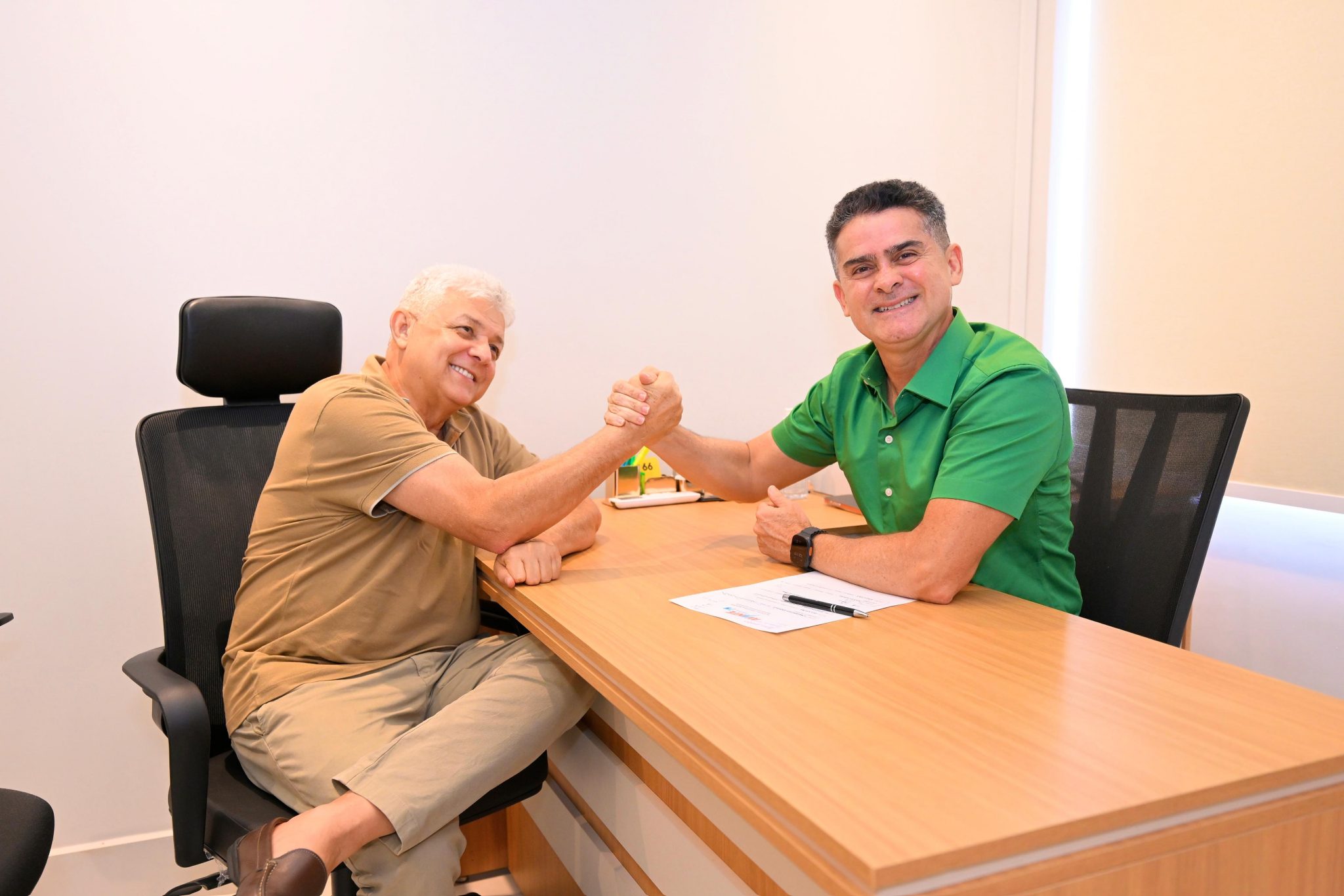 No momento, você está visualizando Prefeito David Almeida anuncia 3º megafeirão com mais de 2 mil vagas e amplia política de empregabilidade em Manaus