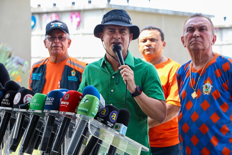 No momento, você está visualizando Prefeito David Almeida entrega nova etapa do cemitério vertical e soluciona déficit histórico de sepultamentos em Manaus após mais de 40 anos sem novos espaços