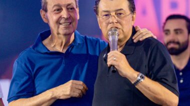 Omar Aziz participa de evento ao lado de Eduardo Braga e destaca empreendedorismo no Dia Internacional da Mulher