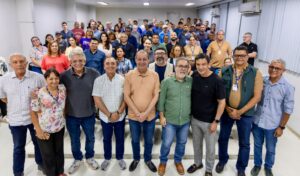 Leia mais sobre o artigo Após mais de R$ 2,3 milhões em investimentos, Omar Aziz visita Embrapa e reforça apoio à pesquisa científica no Amazonas