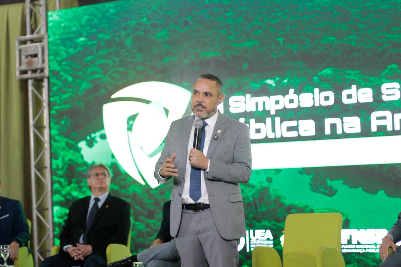 No momento, você está visualizando SSP-AM lança Anuário de Segurança Pública e Revistas Institucional e Científica