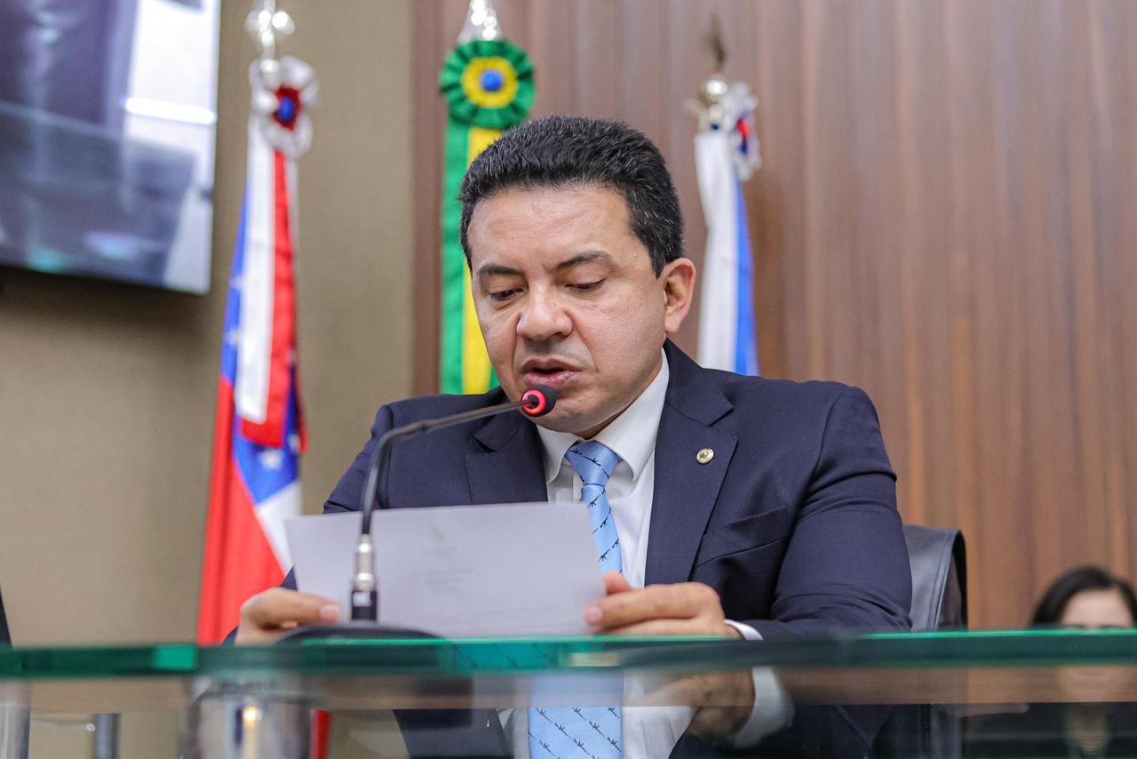 No momento, você está visualizando Aleam aprova projeto do Delegado Péricles que aperta o cerco contra venda de bebidas adulteradas no AM