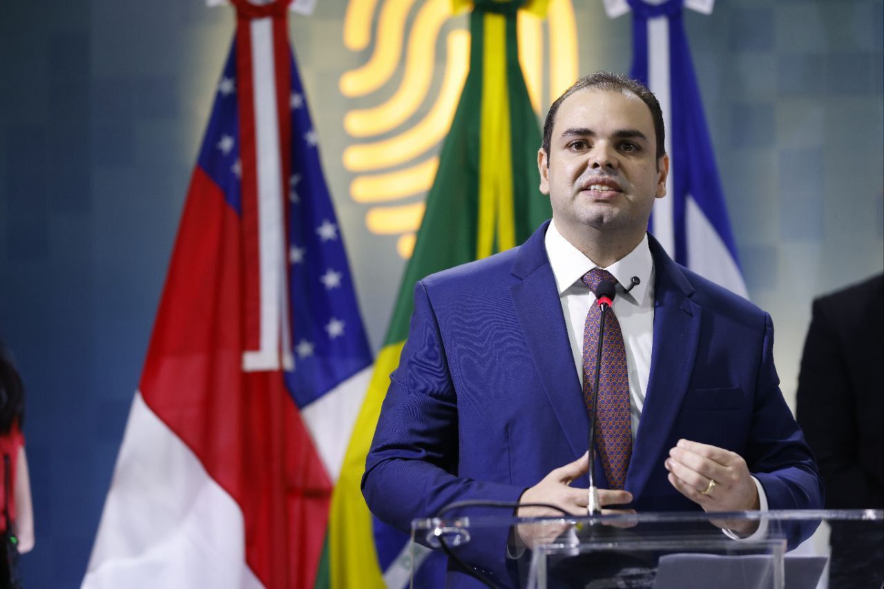 No momento, você está visualizando Governador interino Roberto Cidade destaca ampliação da cidadania no interior durante abertura do ‘Registre-se em Manaus’