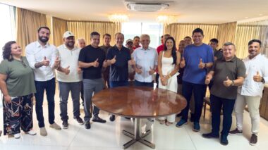 Um dos deputados mais experientes do Amazonas, Pauderney Avelino se filia ao PSD-AM e reforça grupo político de Omar Aziz