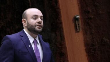 Justiça suspende licitação de obras do “trecho do meio” da BR-319