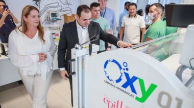 Governador interino Roberto Cidade inaugura cinco câmaras hiperbáricas e amplia serviço de alta complexidade no Hospital Delphina Aziz