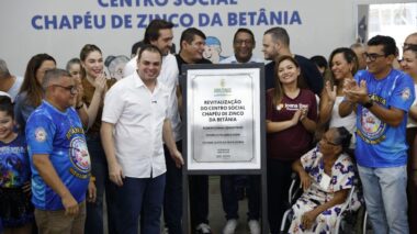 Governador interino Roberto Cidade reforça ações de esporte e lazer com entrega do Centro Social Chapéu de Zinco, no bairro Betânia