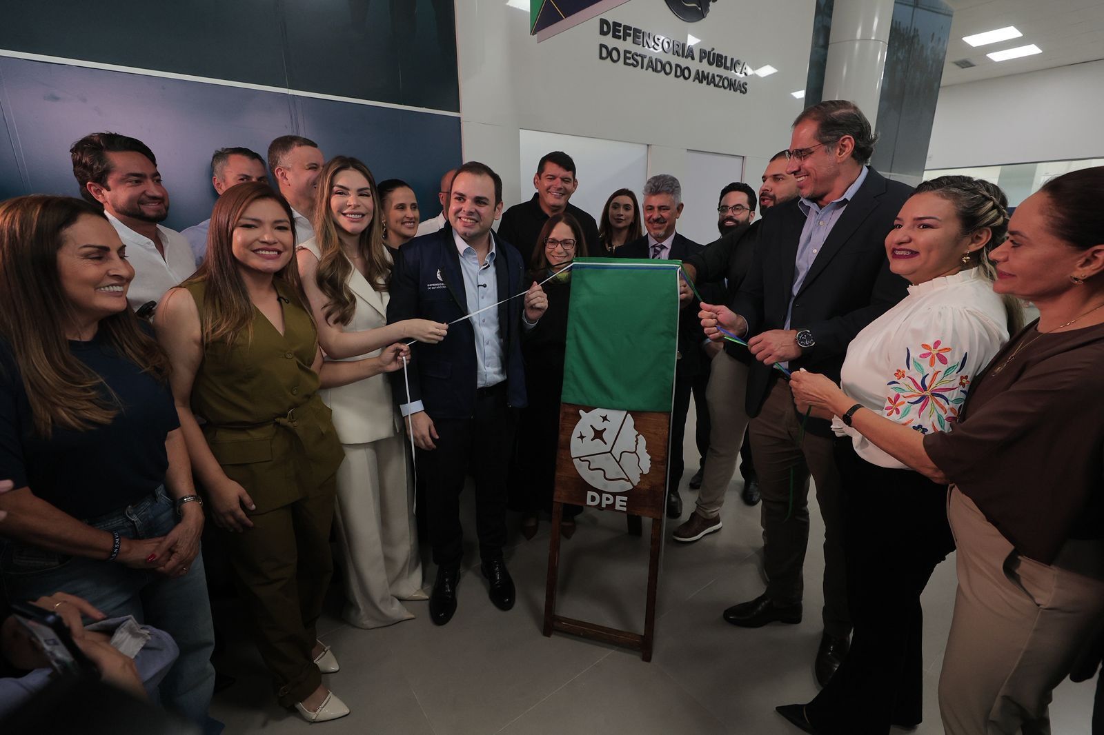 No momento, você está visualizando Novo PAC Sumaúma: Governador interino Roberto Cidade inaugura unidade revitalizada na zona norte de Manaus