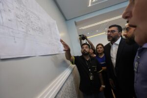 Leia mais sobre o artigo Governador Wilson Lima vistoria obras do Centro de Atenção Integral Juventude TEA, em Manaus