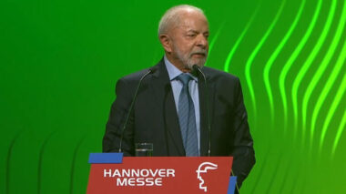 Lula: Brasil é um dos menos afetados pela maluquice da guerra contra Irã