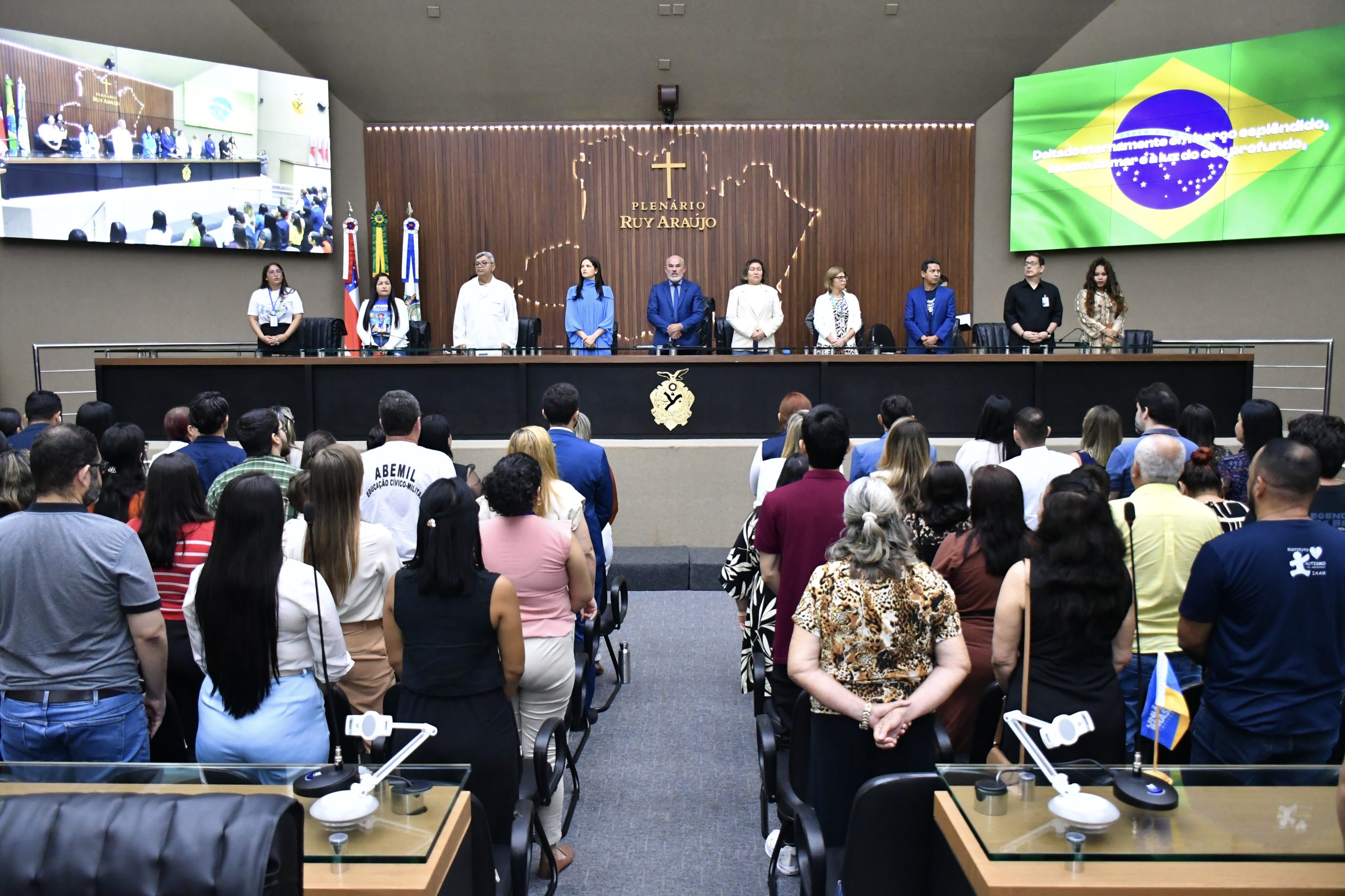 No momento, você está visualizando Cabo Maciel realiza na Assembleia Legislativa do Amazonas Sessão Especial no Dia Mundial da Conscientização do Autismo