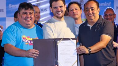 Prefeito Renato Junior assina primeira ordem de serviço no Executivo municipal e inicia revitalização histórica no loteamento Castanheira