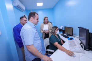 Leia mais sobre o artigo Ampliando o atendimento infantil, governador interino Roberto Cidade inaugura tomógrafo no HPSC da Zona Oeste